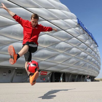 FUSSBALL-FREESTYLER Tommy Rist